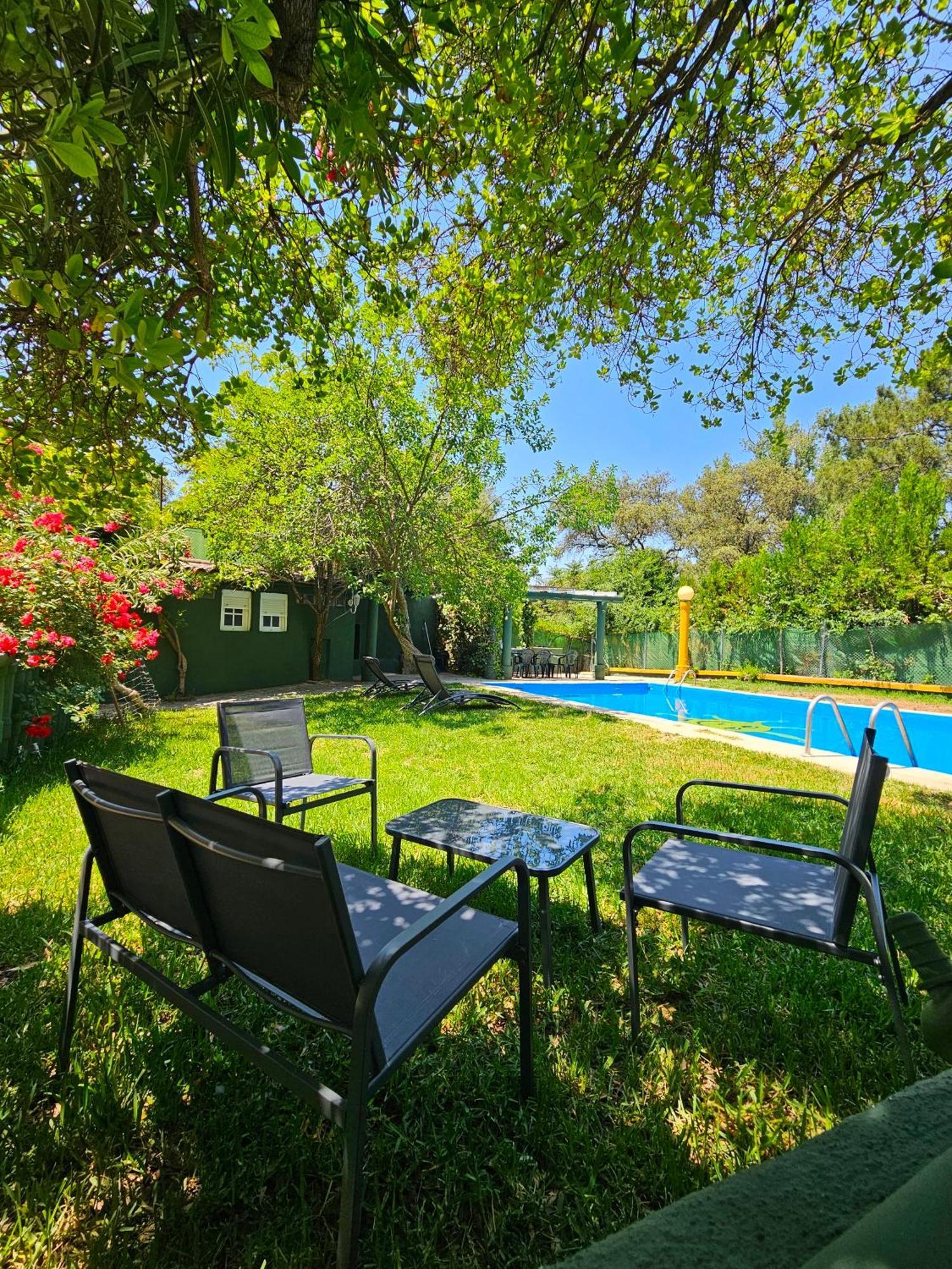 Rural Labriega Del Hueznar Chalet Cazalla de la Sierra
